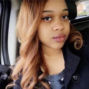 Meet your Posher, Ashli